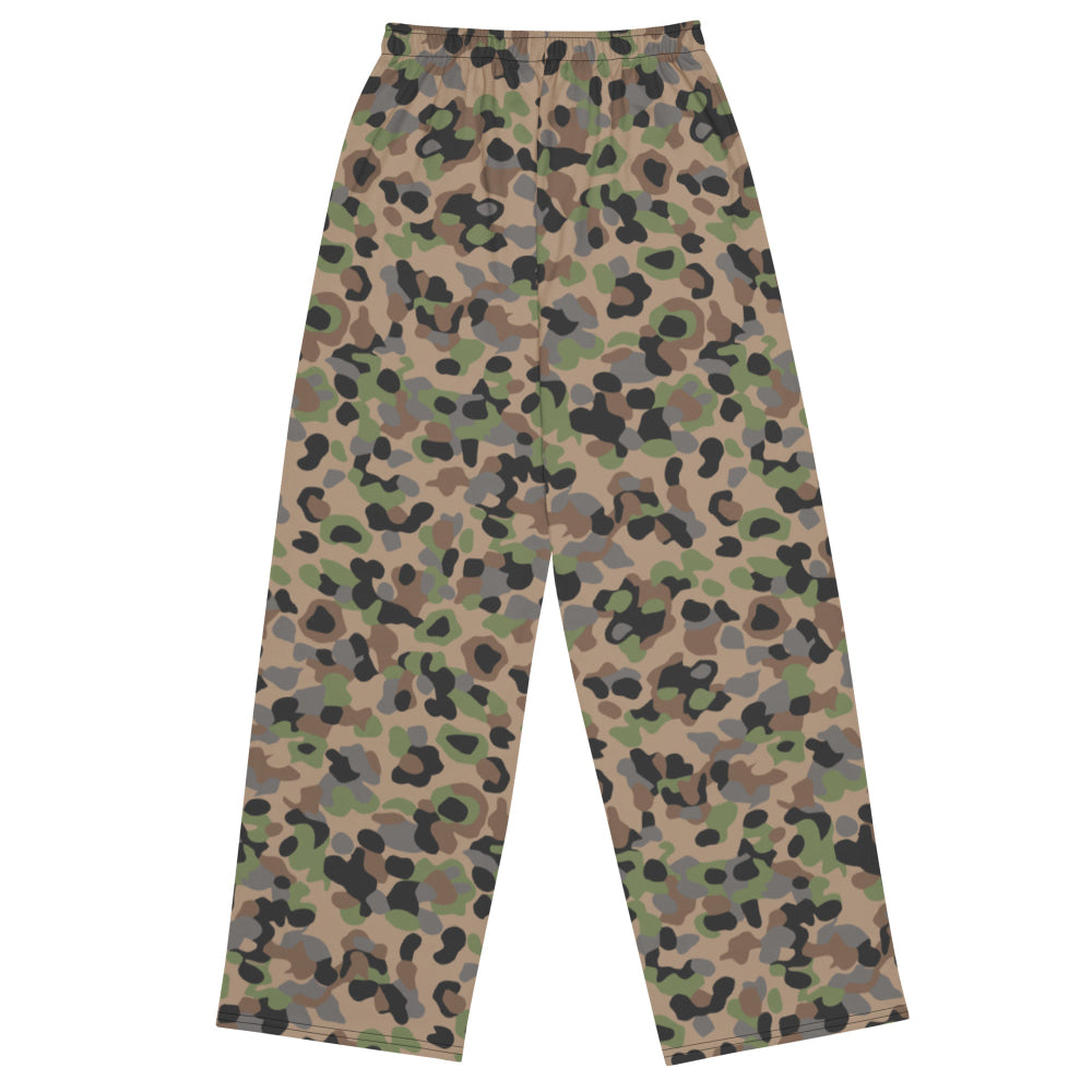 Austrian Pea Dot CAMO unisex wide-leg pants