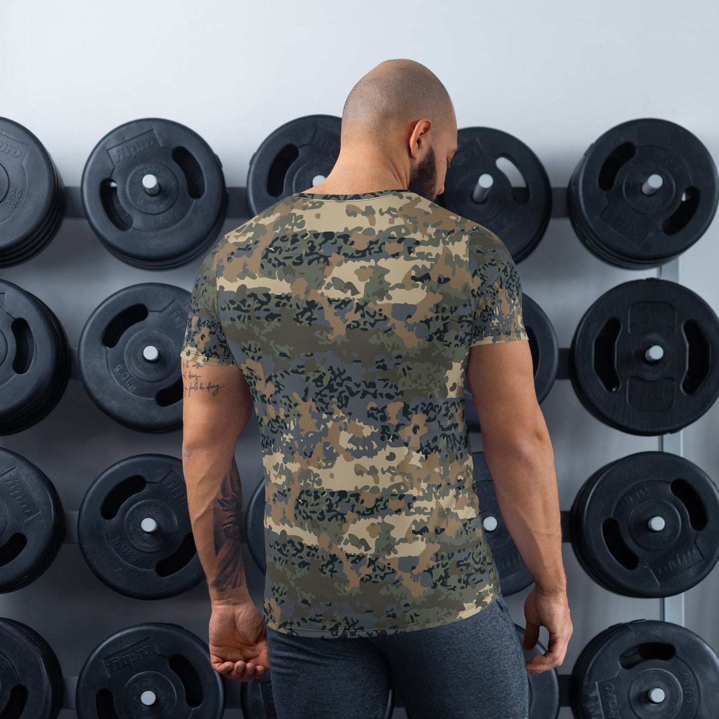 Austrian Tarnanzug CAMO Mens Athletic T-shirt - T-Shirts