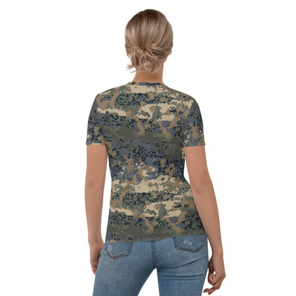 Austrian Tarnanzug CAMO Women’s T-shirt - Womens T-Shirt