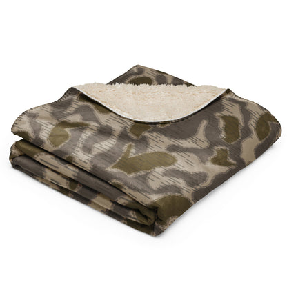 Austrian Zeltbahn Steintarn CAMO Sherpa blanket - Blanket