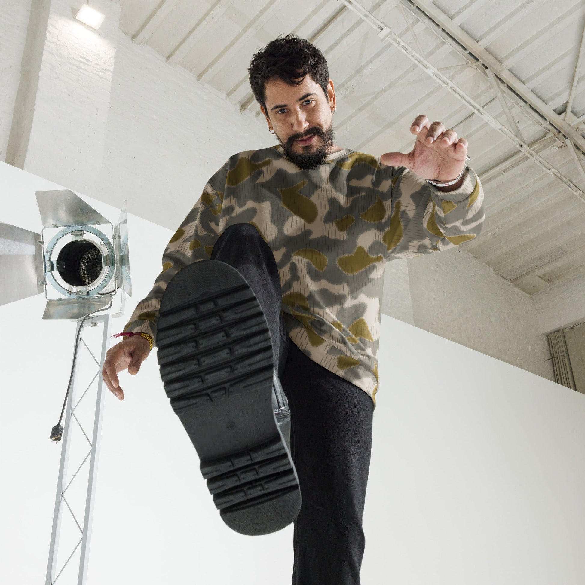 Austrian Zeltbahn Sumpfmuster Marsh CAMO Unisex Sweatshirt - Sweatshirts