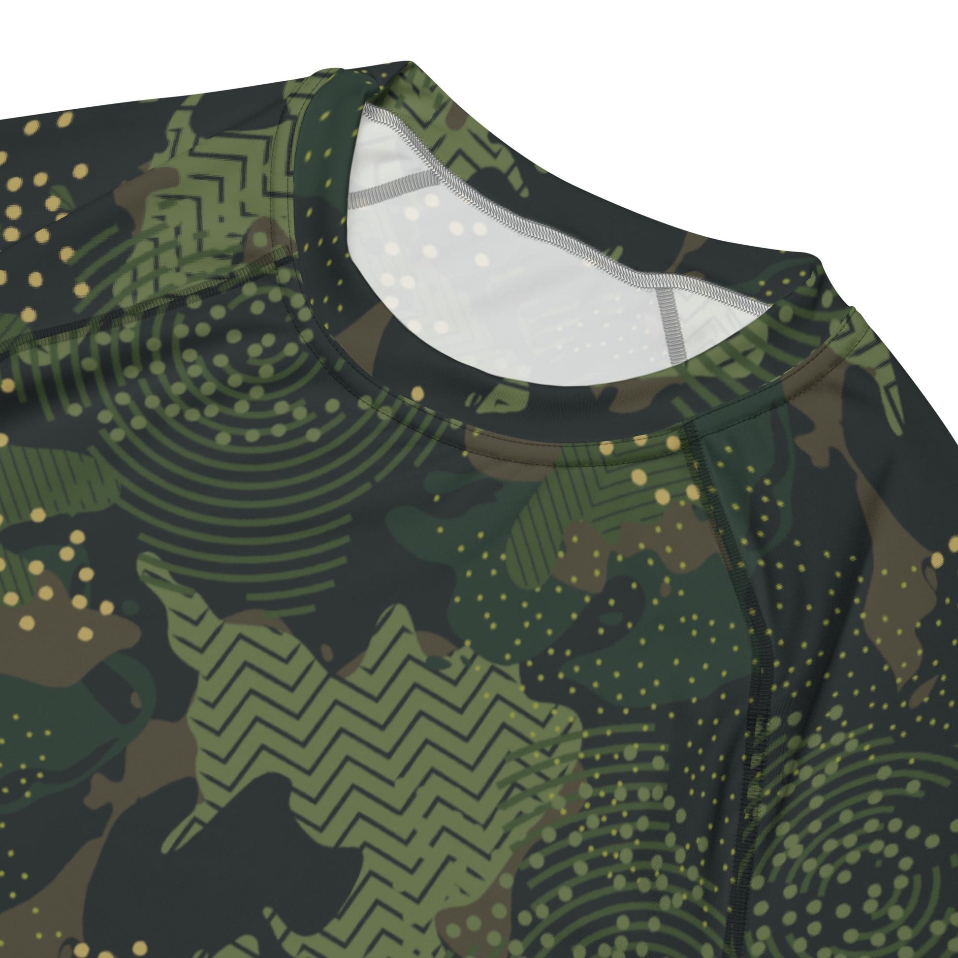 Barracuda Recon CAMO Mens Short-Sleeve Rash Guard - Short-sleeve Guards