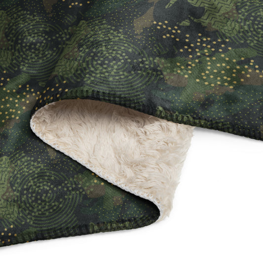 Barracuda Recon CAMO Sherpa Blanket