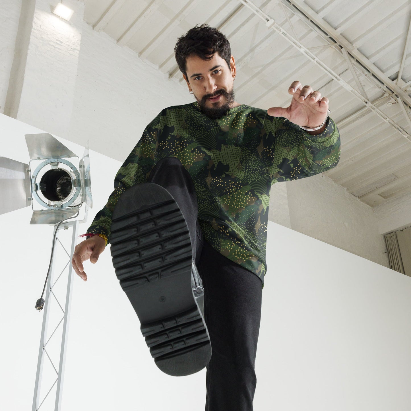 Barracuda Recon CAMO Unisex Sweatshirt - Sweatshirts