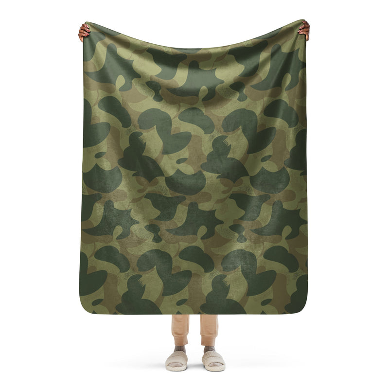 Brushstroke Moon and Balls CAMO Sherpa Blanket - 50″×60″