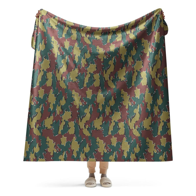 Belgium Jigsaw CAMO Sherpa blanket - 60″×80″