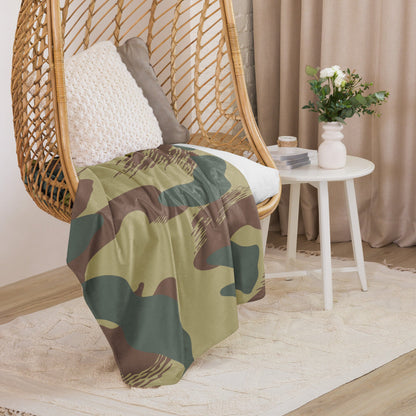 Belgium WW2 Independent Parachute Company Brushstroke CAMO Sherpa blanket - Blanket