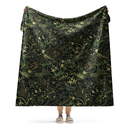 Biohazard Wasteland CAMO Sherpa blanket - 60″×80″ - Blankets