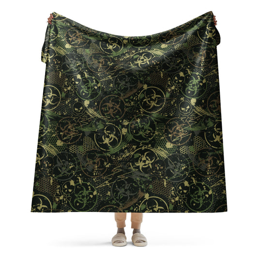 Biohazard Wasteland CAMO Sherpa blanket - 60″×80″ - Blankets