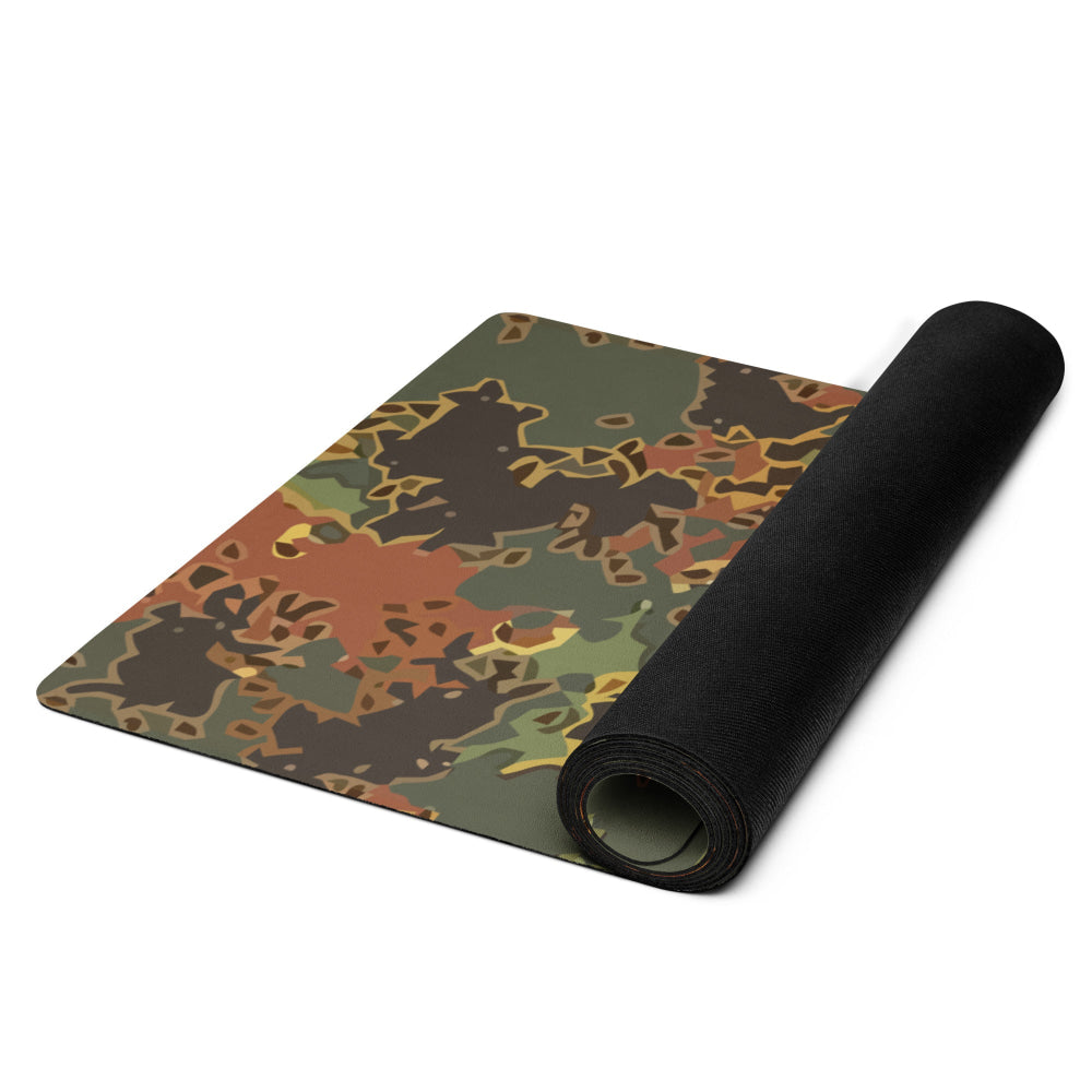 Black OPS Flecktarn Fractal Autumn CAMO Yoga mat - Mat