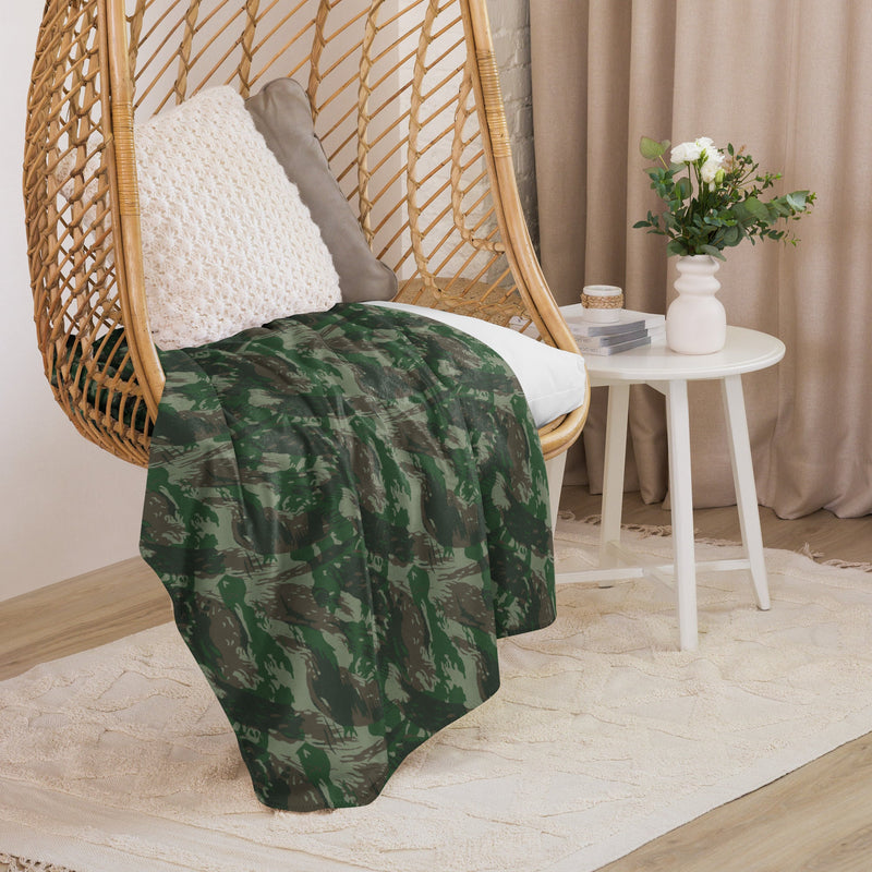 Lizard Brazil Jungle CAMO Sherpa Blanket