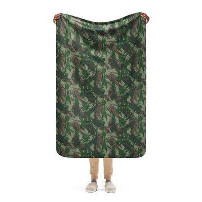 Brazilian Lizard CAMO Sherpa blanket - 37″×57″ - Blankets