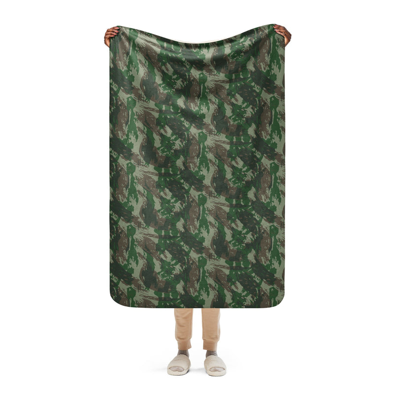 Lizard Brazil Jungle CAMO Sherpa Blanket - 37″×57″