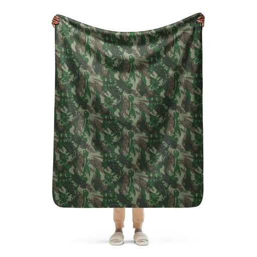 Lizard Brazil Jungle CAMO Sherpa Blanket - 50″×60″