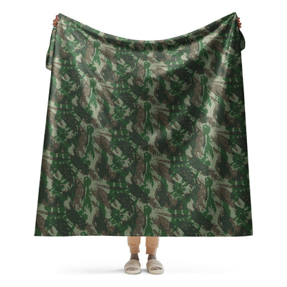 Brazilian Lizard CAMO Sherpa blanket - 60″×80″ - Blankets