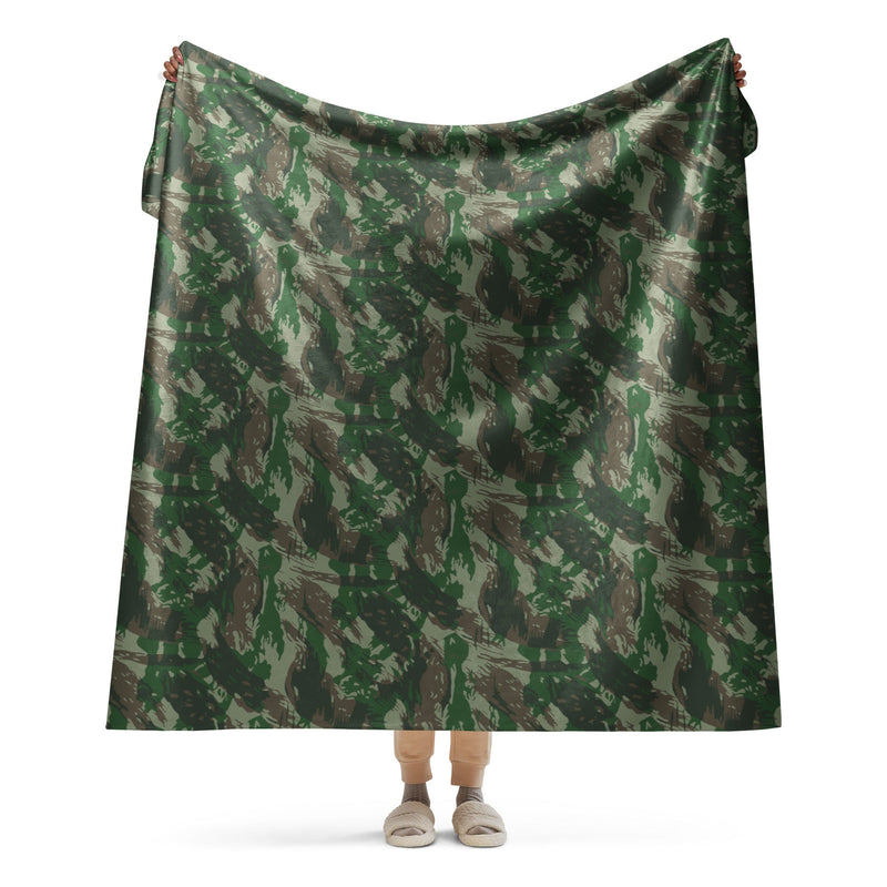 Lizard Brazil Jungle CAMO Sherpa Blanket - 60″×80″