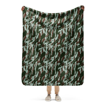 Brazilian Lizard Vertical CAMO Sherpa blanket - 50″×60″ - Blankets
