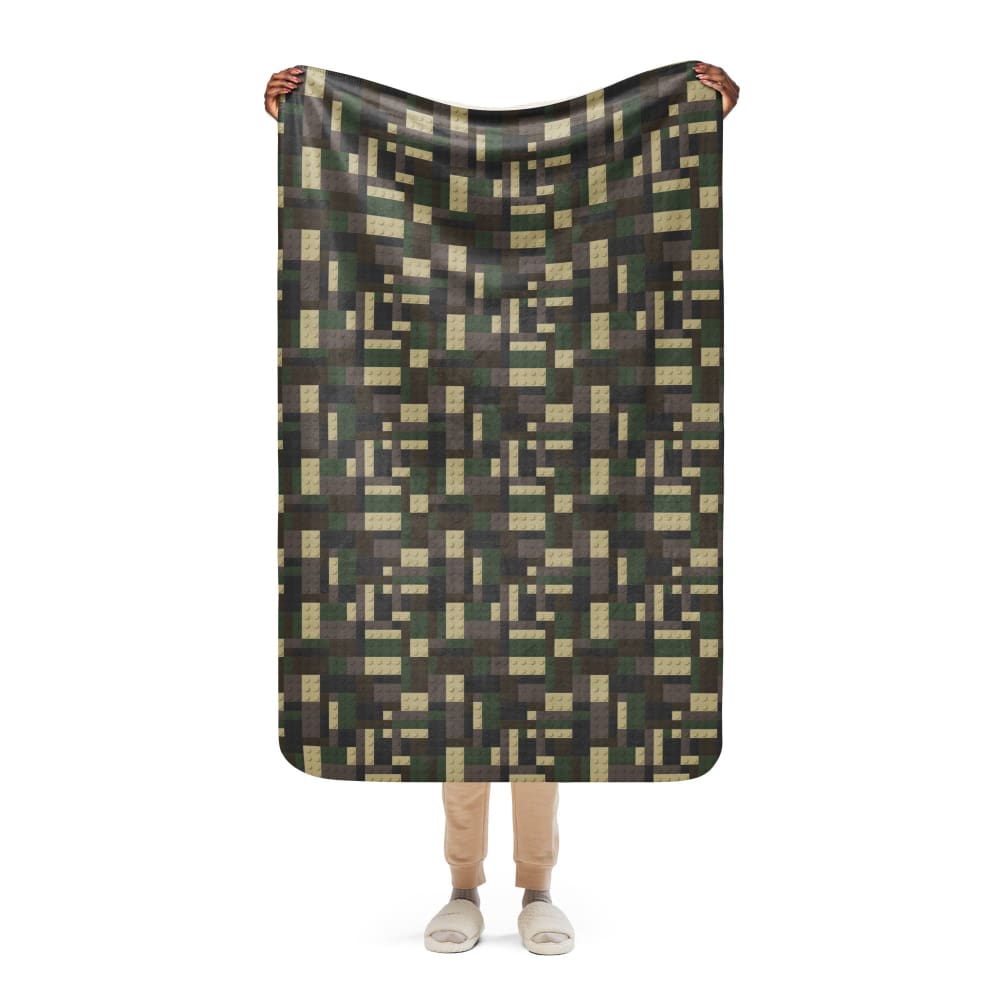 BRICKflauge Woodland CAMO Sherpa blanket - 37″×57″