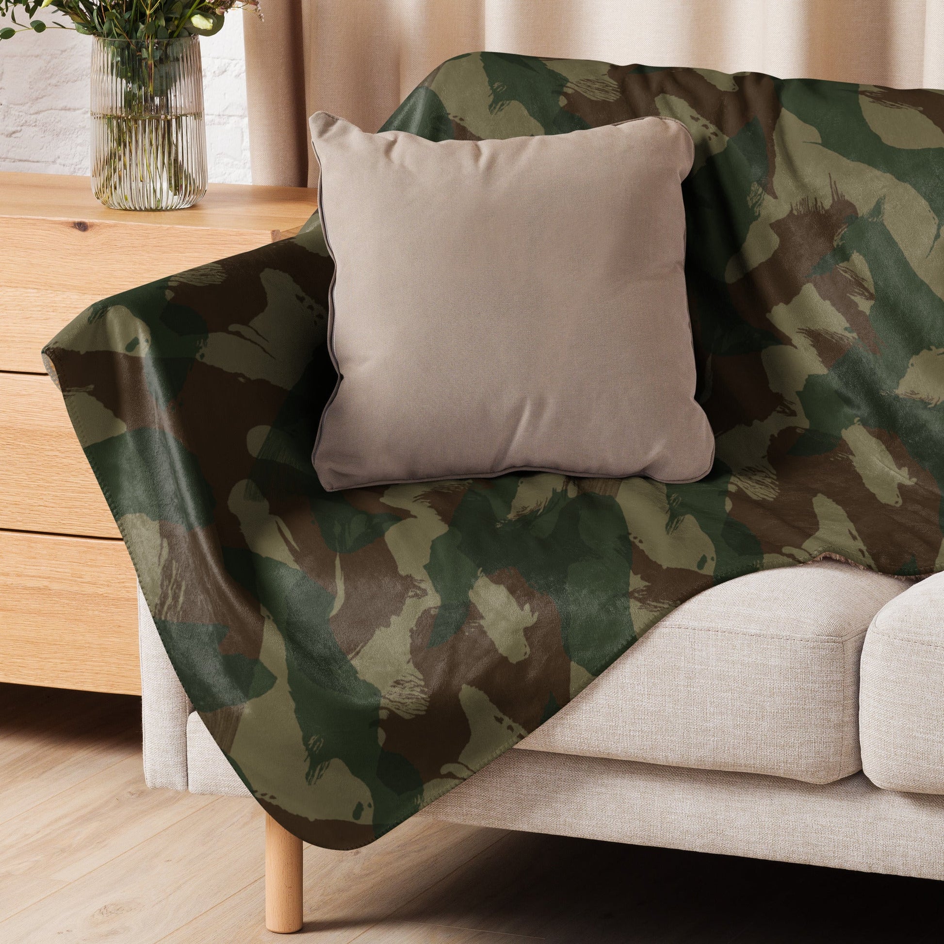 British 1959 Denison CAMO Sherpa Blanket
