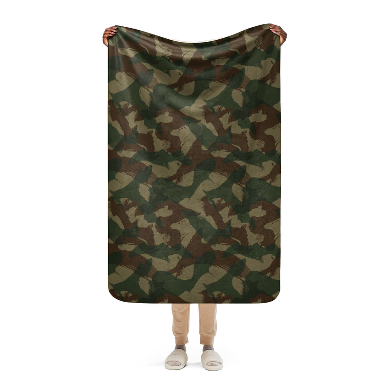 Denison 1959 CAMO Sherpa Blanket - 37″×57″