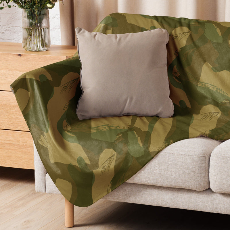 Denison WWII Airborne CAMO Sherpa Blanket