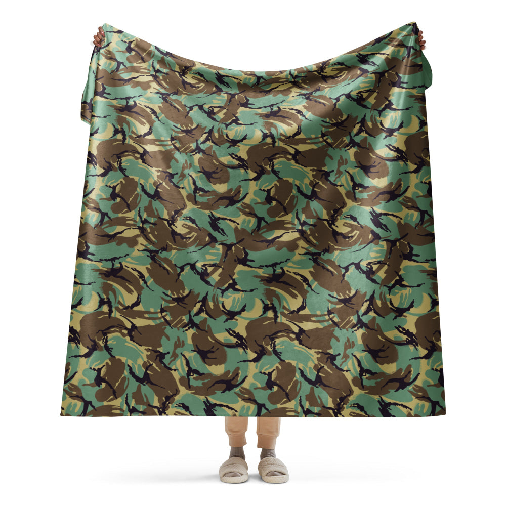 British DPM P60 Wild Geese Movie CAMO Sherpa blanket - 60″×80″ - Blanket