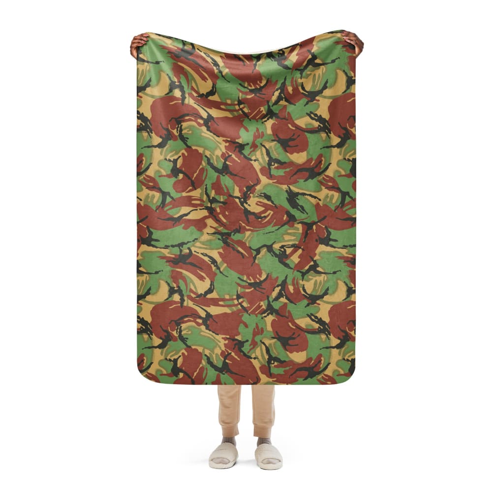 British DPM Tropical CAMO Sherpa blanket - 37″×57″