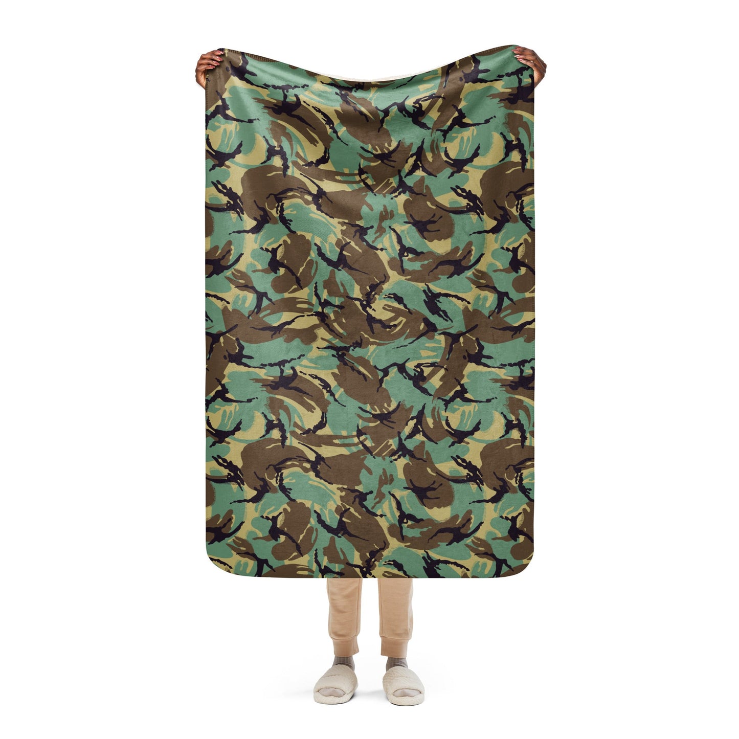 British DPM Wild Geese Movie CAMO Sherpa blanket - 37″×57″ - Blankets