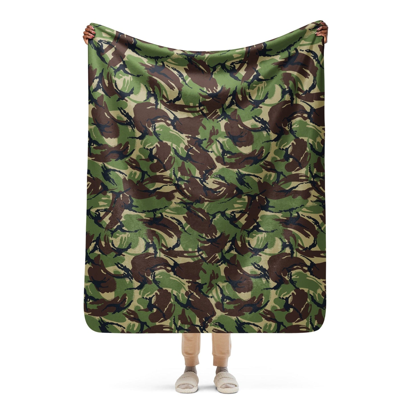 British DPM Woodland CAMO Sherpa blanket - 50″×60″ - Blankets
