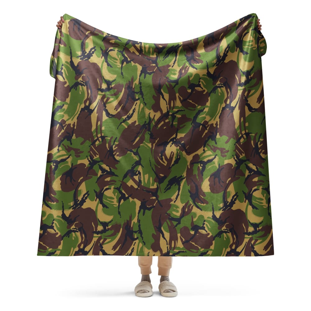 British DPM Woodland CAMO Sherpa blanket - 60″×80″