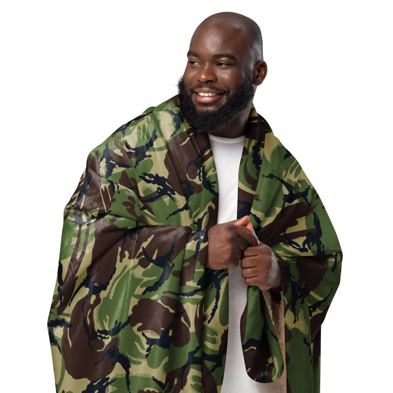 DPM Woodland CAMO Sherpa Blanket