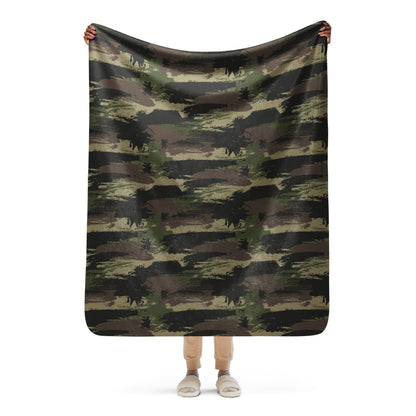 Brushstroke Jungle CAMO Sherpa blanket - 50″×60″ - Blanket