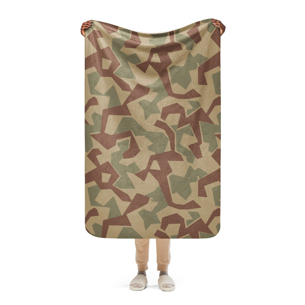 Bulgarian 1951 Splinter CAMO Sherpa blanket - 37″×57″ - Blanket