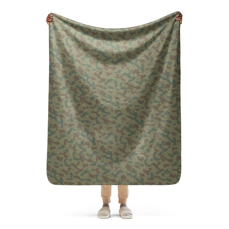 Splinter Airborne 1979 CAMO Sherpa Blanket - 50″×60″