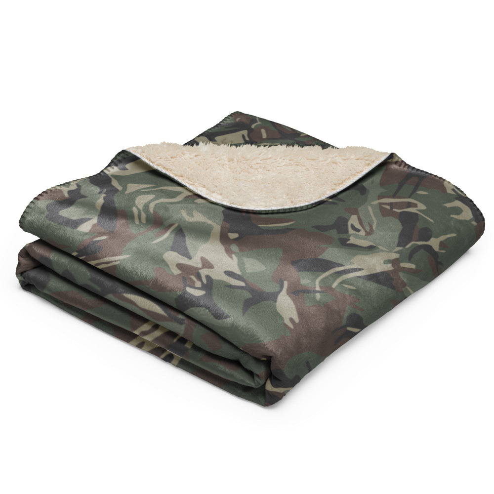 Bulgarian Army Disruptive Pattern (DPM) Temperate CAMO Sherpa blanket - Blanket