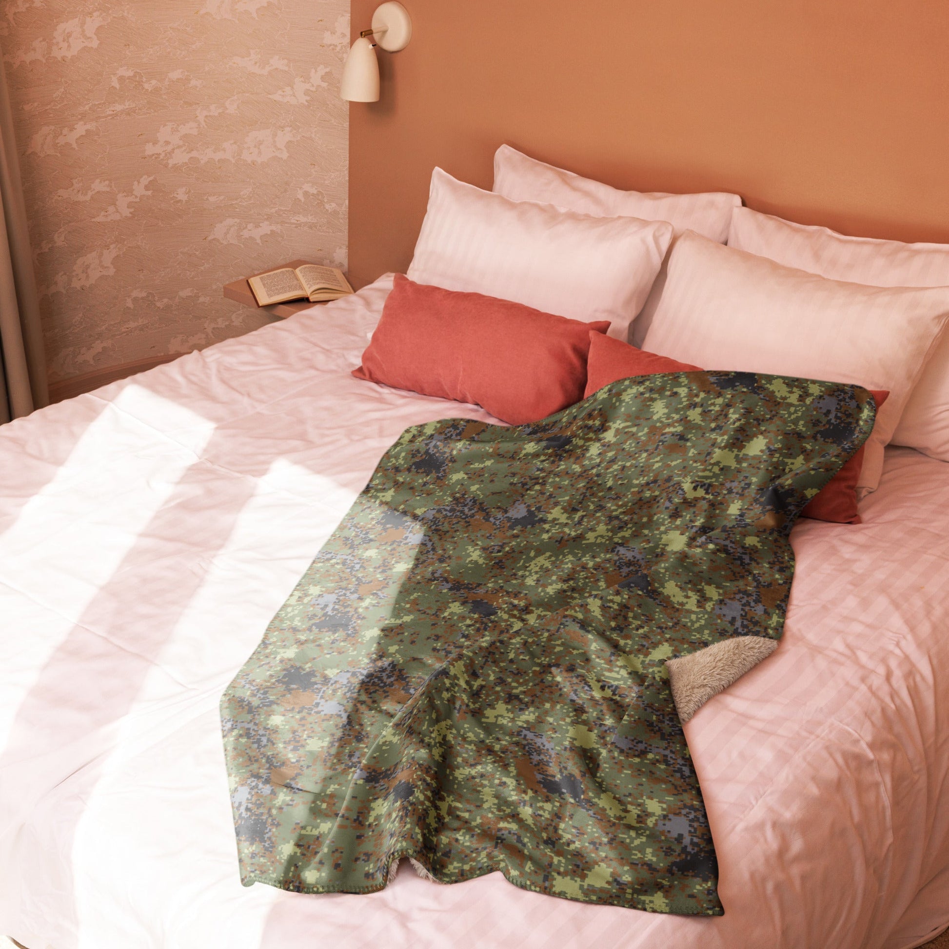 Bulgarian Digital Flecktarn CAMO Sherpa blanket - Blankets