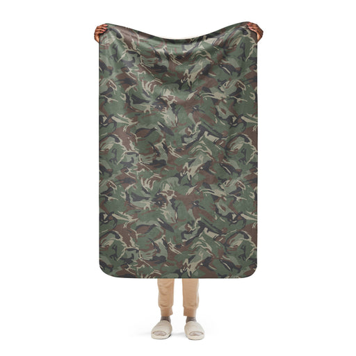 DPM Balkan CAMO Sherpa Blanket - 37″×57″