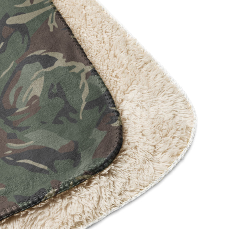 DPM Balkan CAMO Sherpa Blanket
