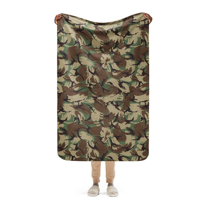 Canadian Airborne DPM CAMO Sherpa blanket - 37″×57″ - Blankets