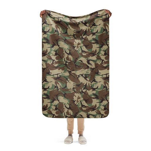 DPM Canadian Airborne CAMO Sherpa Blanket - 37″×57″