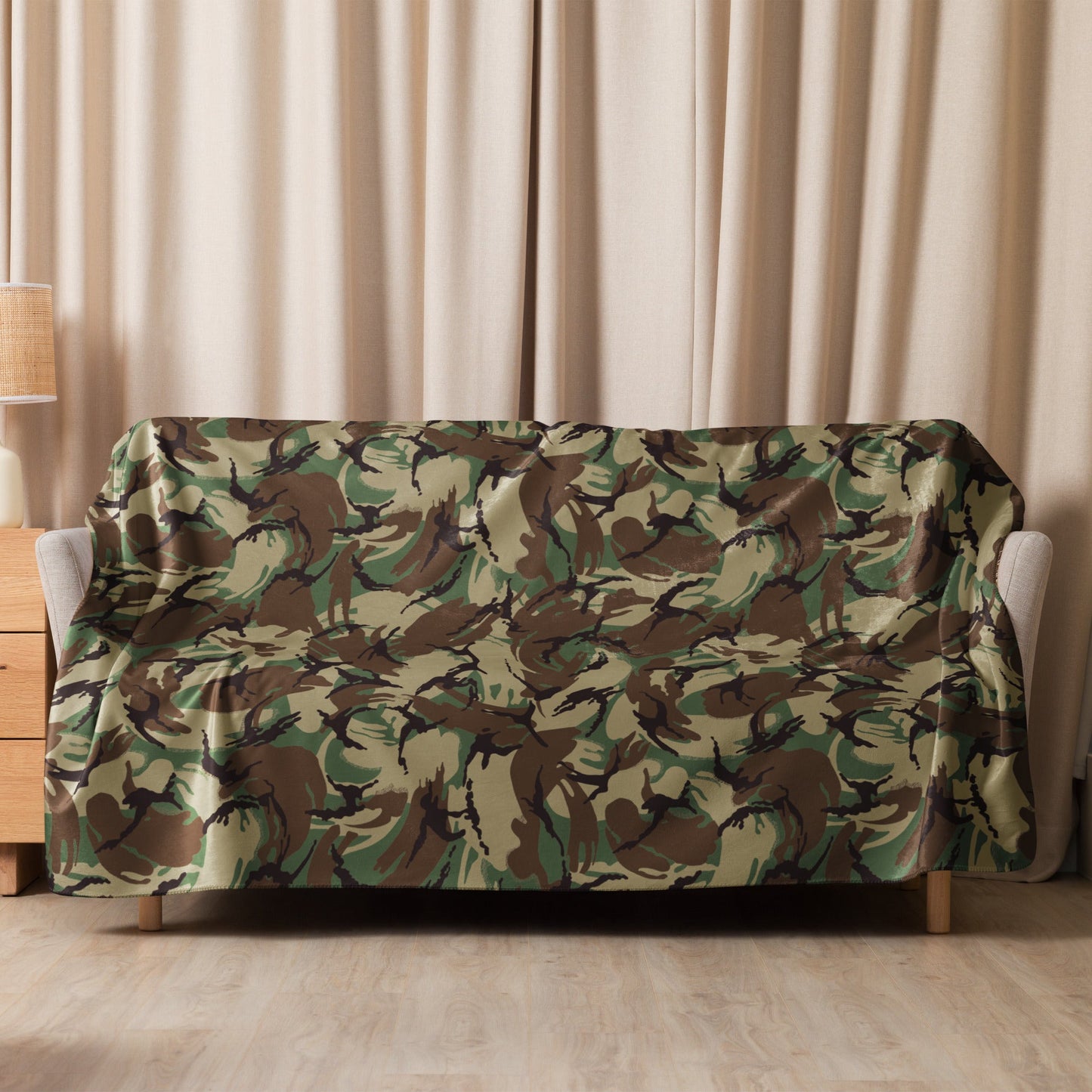 Canadian Airborne DPM CAMO Sherpa blanket - Blankets