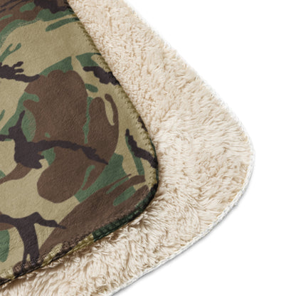 Canadian Airborne DPM CAMO Sherpa blanket - Blankets