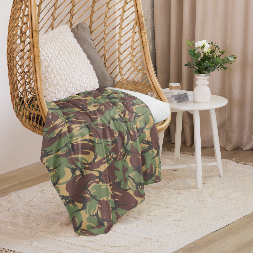 Canadian DPM Airborne Special Service Force CAMO Sherpa blanket - Blanket