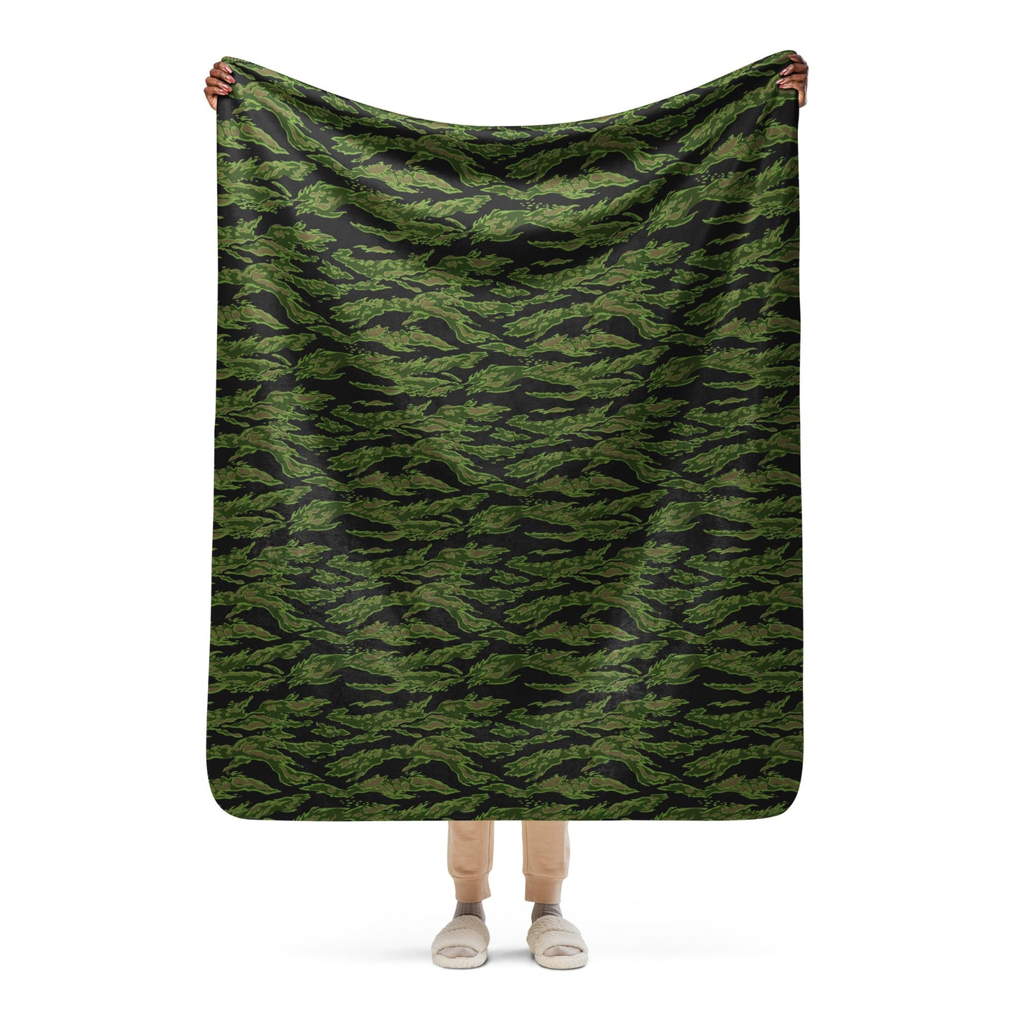 Canadian Tiger Stripe CAMO Sherpa blanket - 50″×60″ - Blanket
