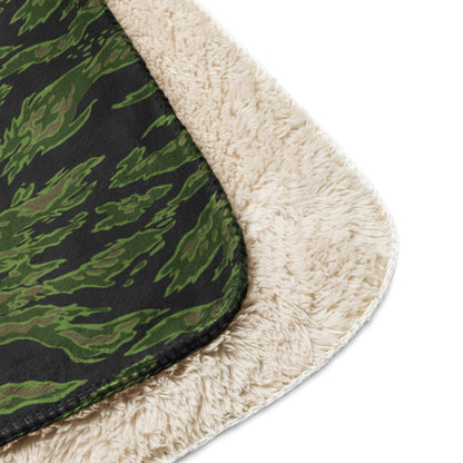 Canadian Tiger Stripe CAMO Sherpa blanket - Blanket