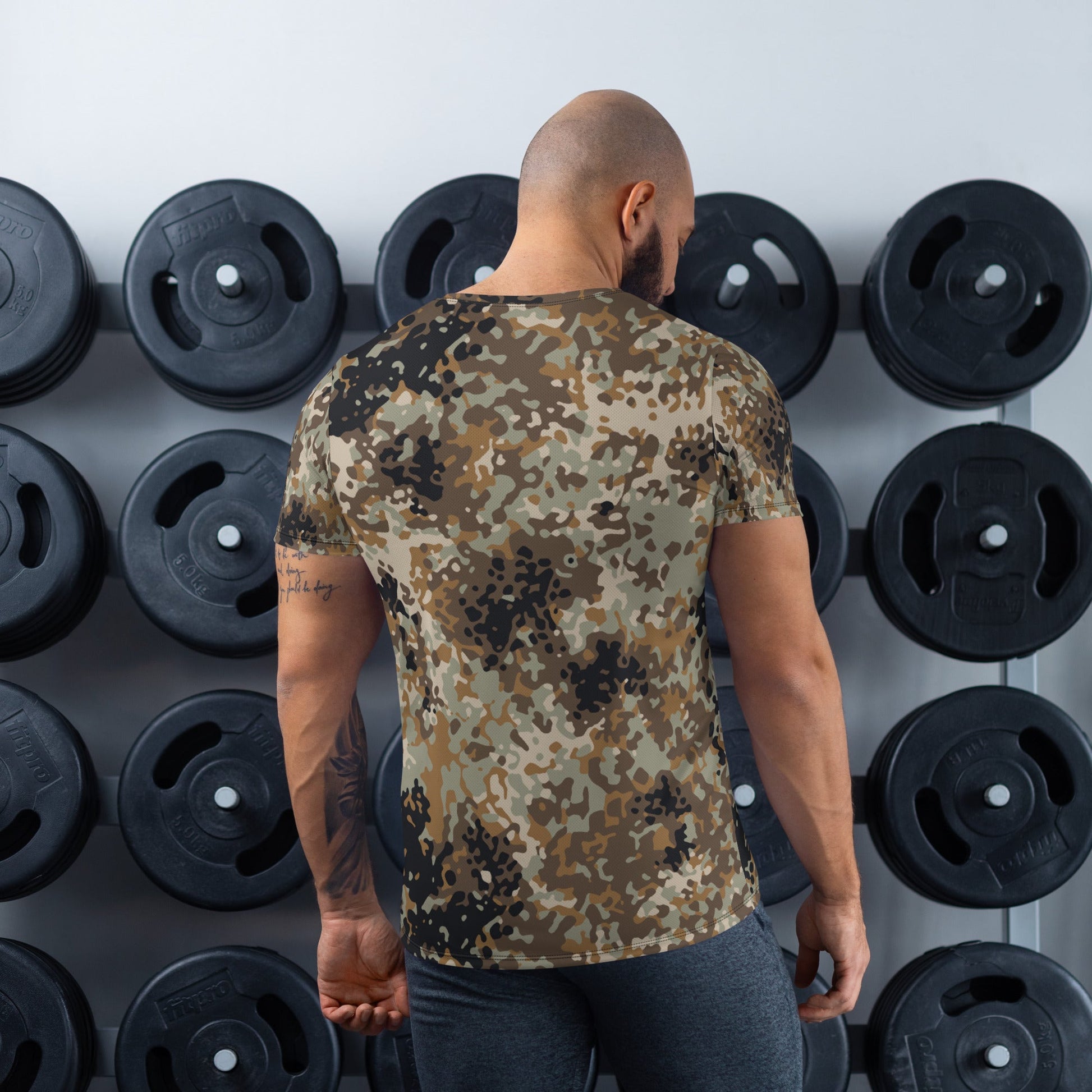 Chinese Flecktarn Tibet-tarn Plateau Highland CAMO Mens Athletic T-shirt - T-Shirts