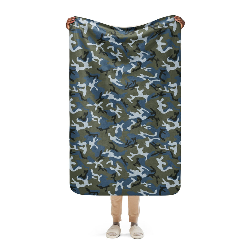 Type 87 Ocean CAMO Sherpa Blanket - 37″×57″