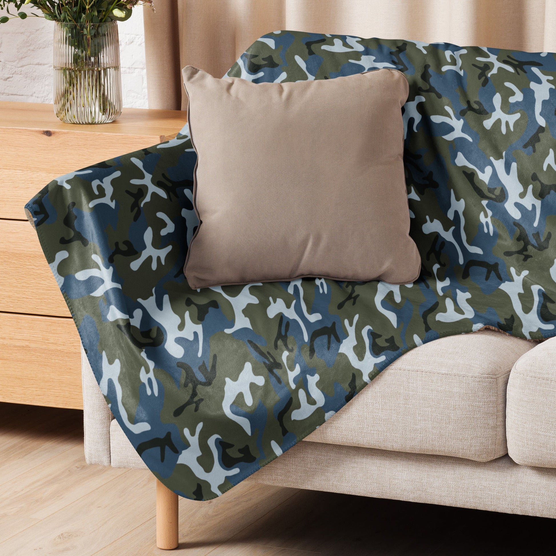 Chinese Type 87 Ocean CAMO Sherpa Blanket