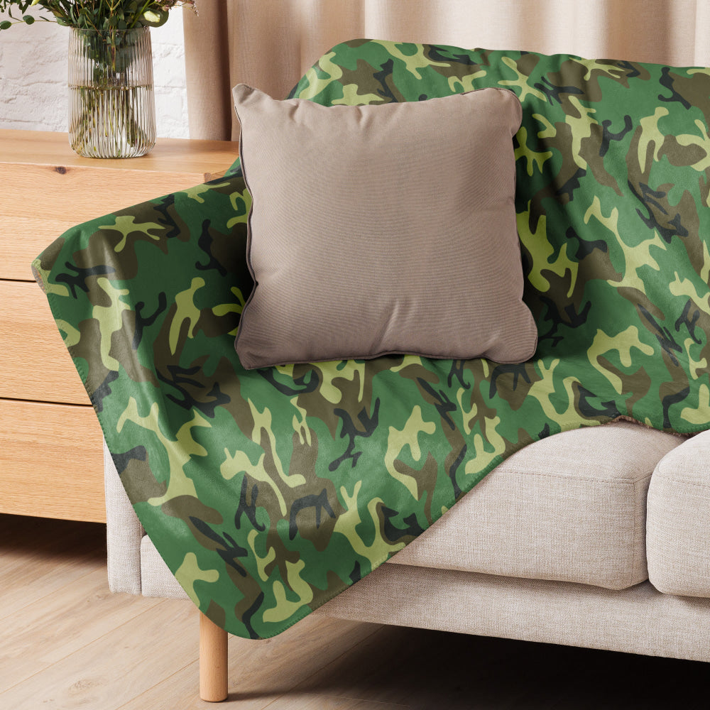 Chinese Type 87 Woodland CAMO Sherpa blanket - Blanket