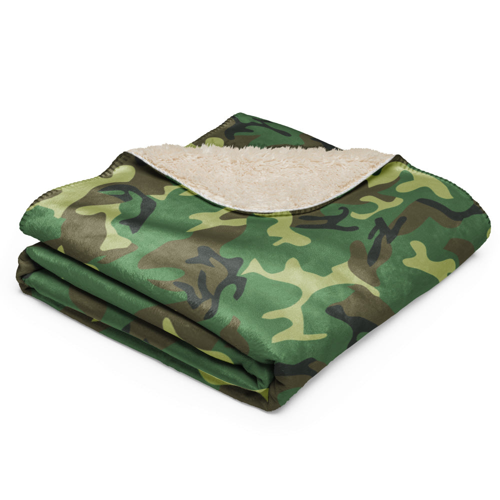 Chinese Type 87 Woodland CAMO Sherpa blanket - Blanket